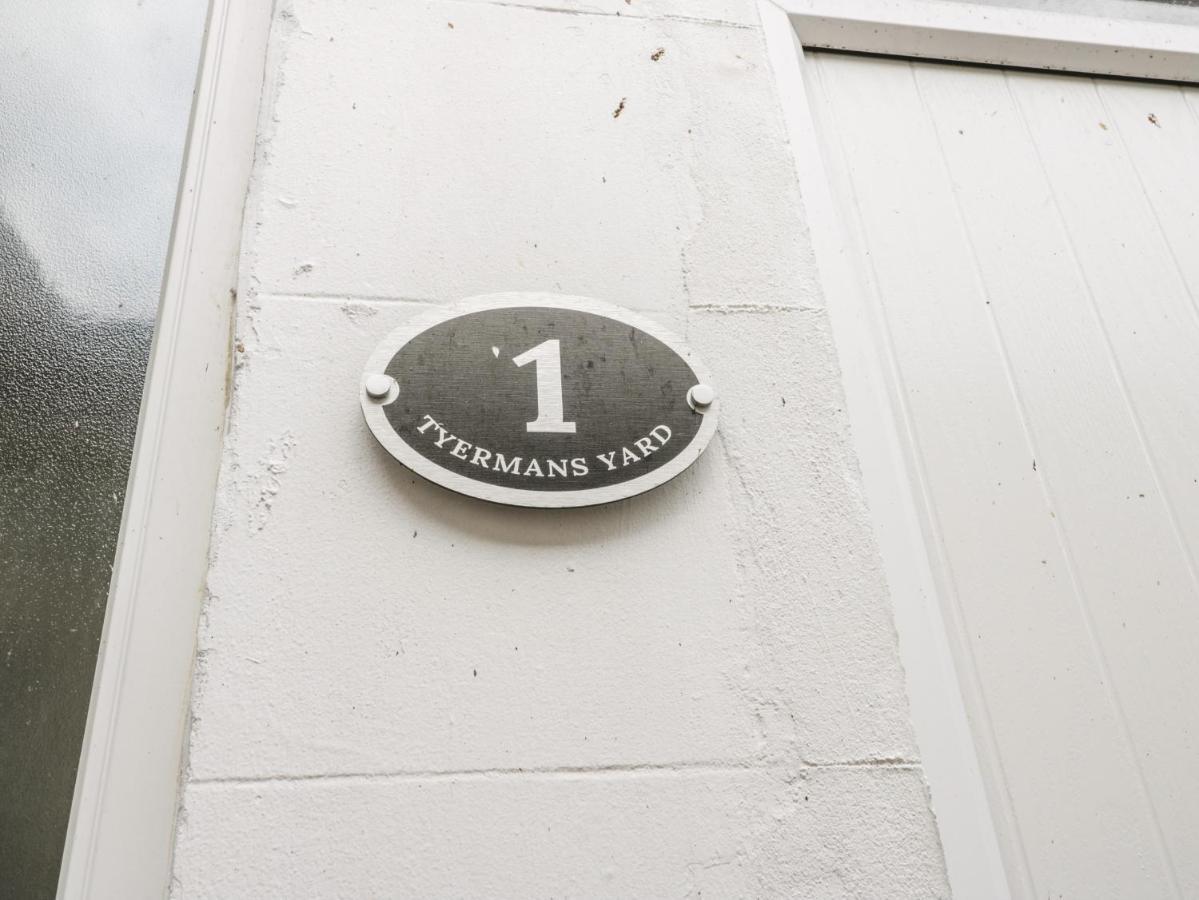 Ferienwohnung 24 Baxtergate Whitby Exterior foto